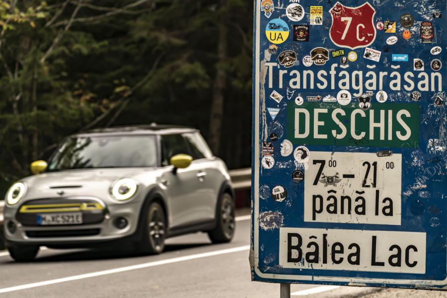  Mini Cooper SE (F56) 2019 года  (WW) (фото 126 из 132)